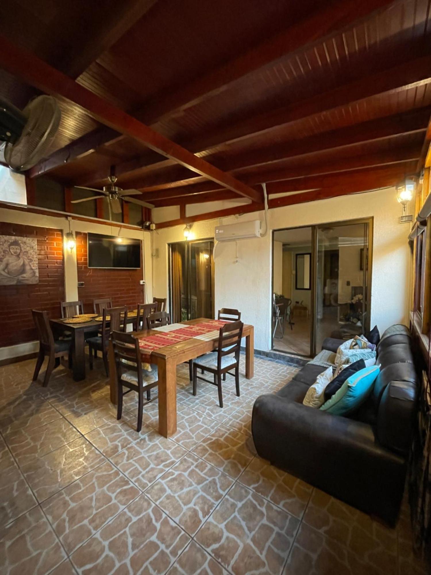 Hostal Brisa Serena 圣地亚哥 外观 照片
