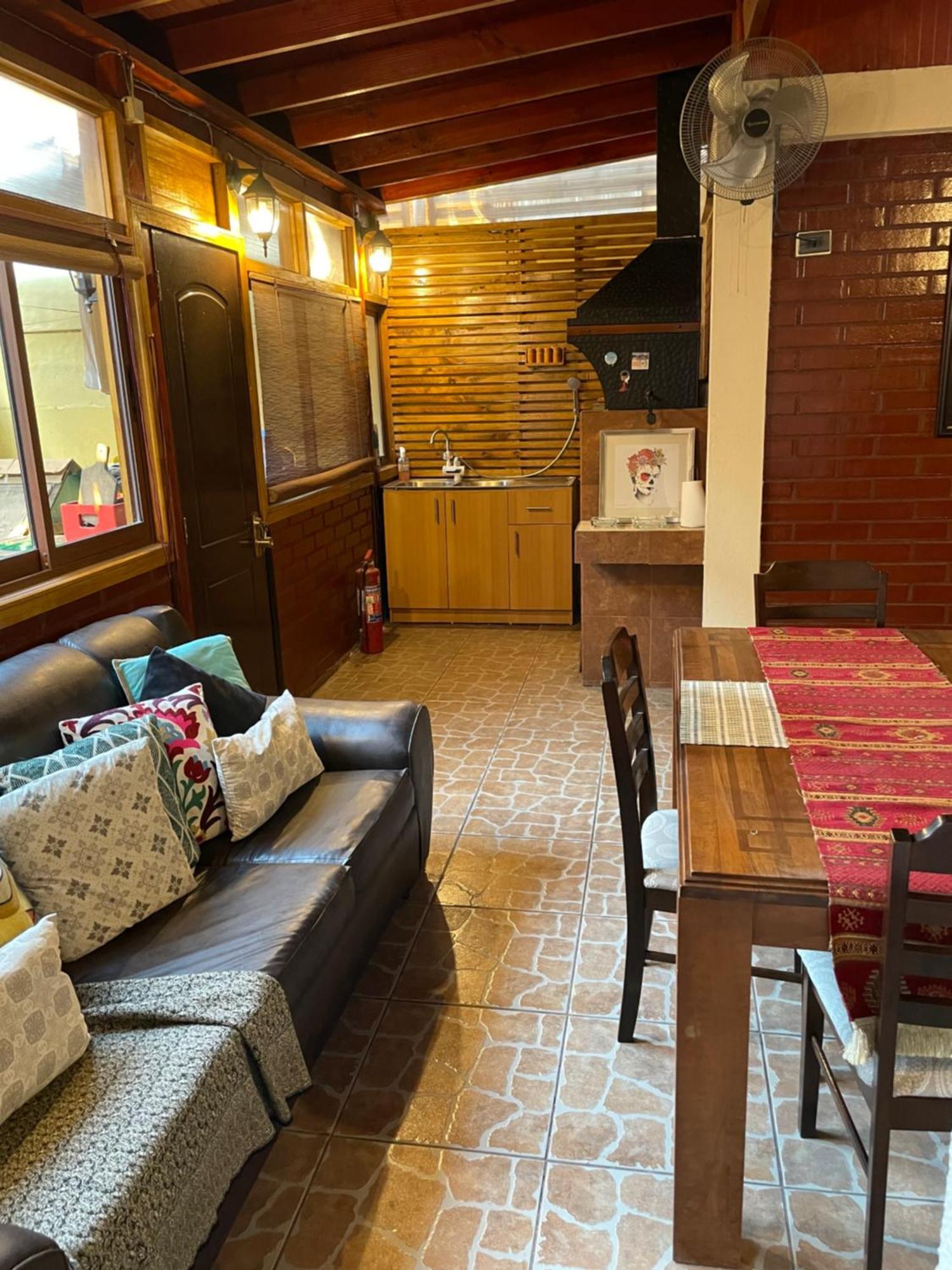 Hostal Brisa Serena 圣地亚哥 外观 照片